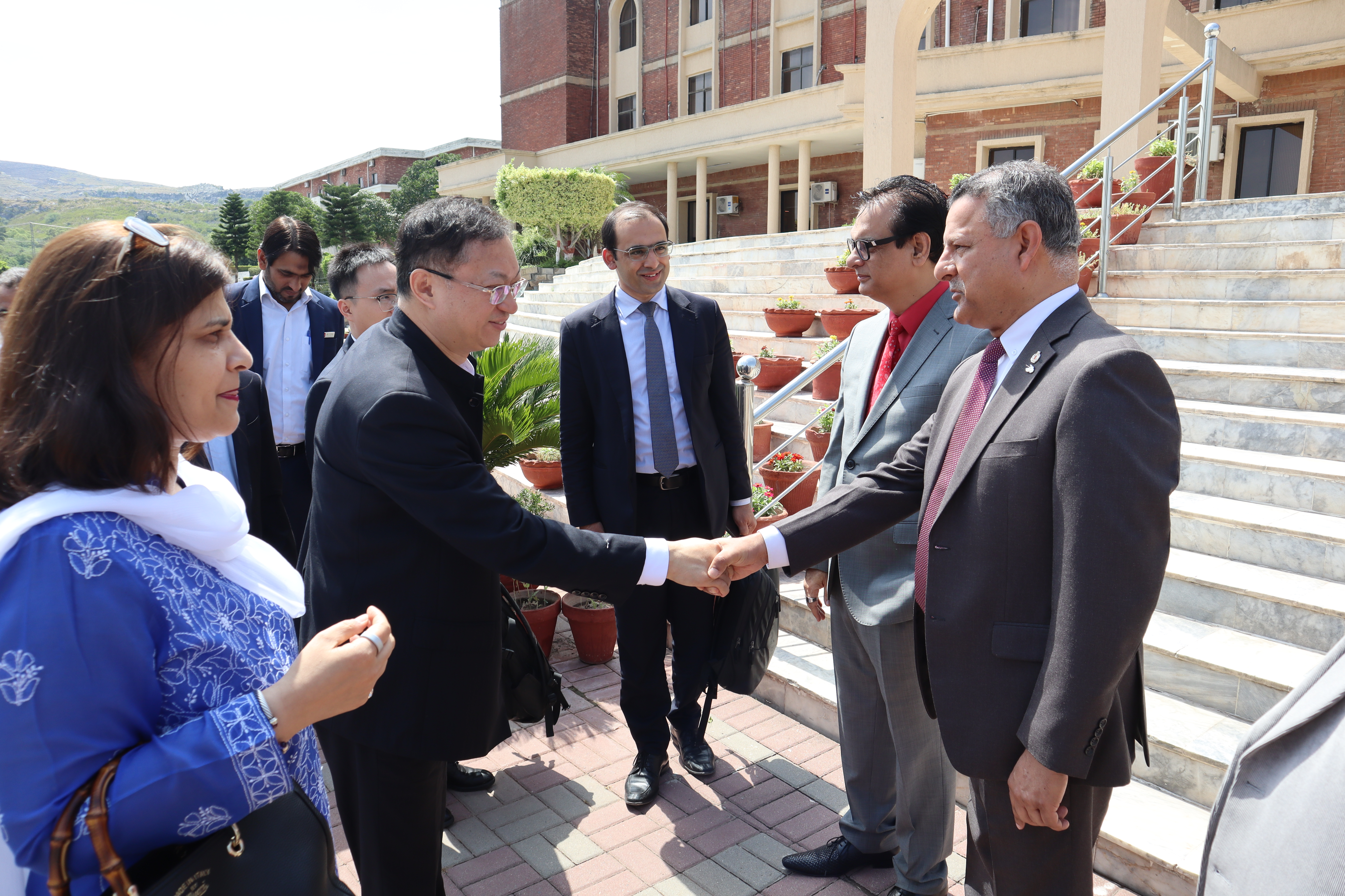 Strengthening Global Academic Partnerships between Pakistan & China