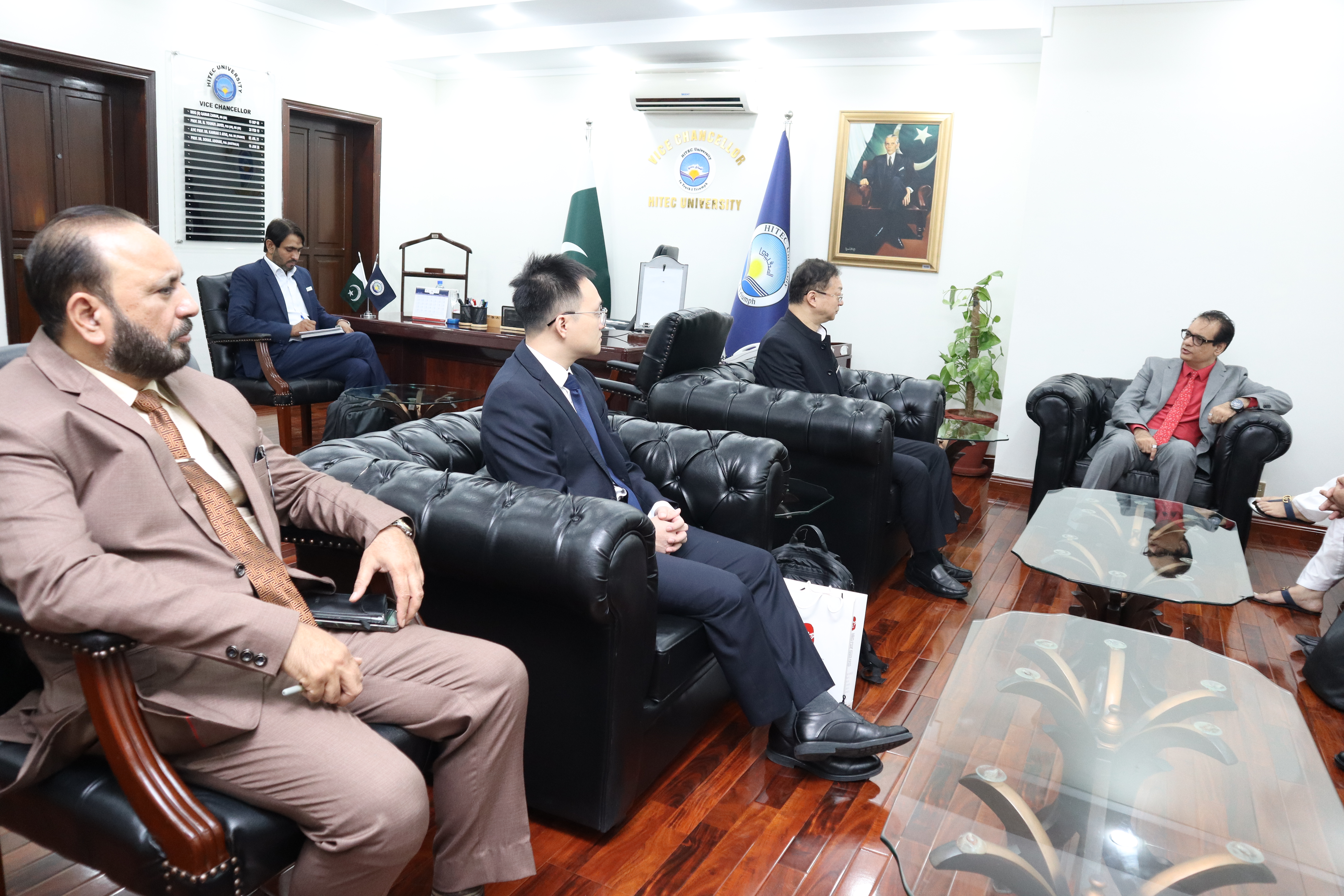 Strengthening Global Academic Partnerships between Pakistan & China