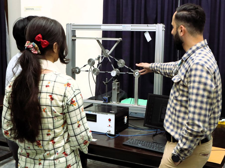 Engineering Mechanics Lab