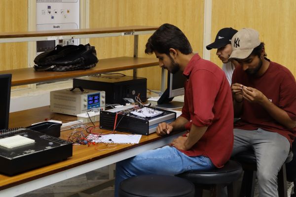 Digital Systems Lab